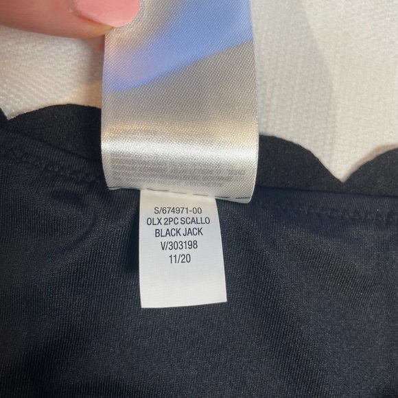 Old Navy Black Bikini Bottom Scallop Edge Large - Picture 5 of 10